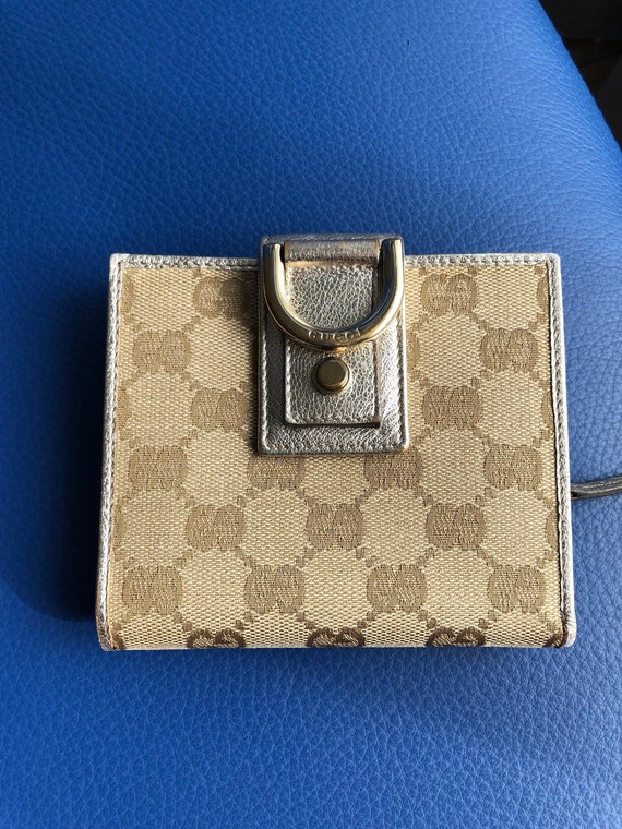 gucci bifold wallet