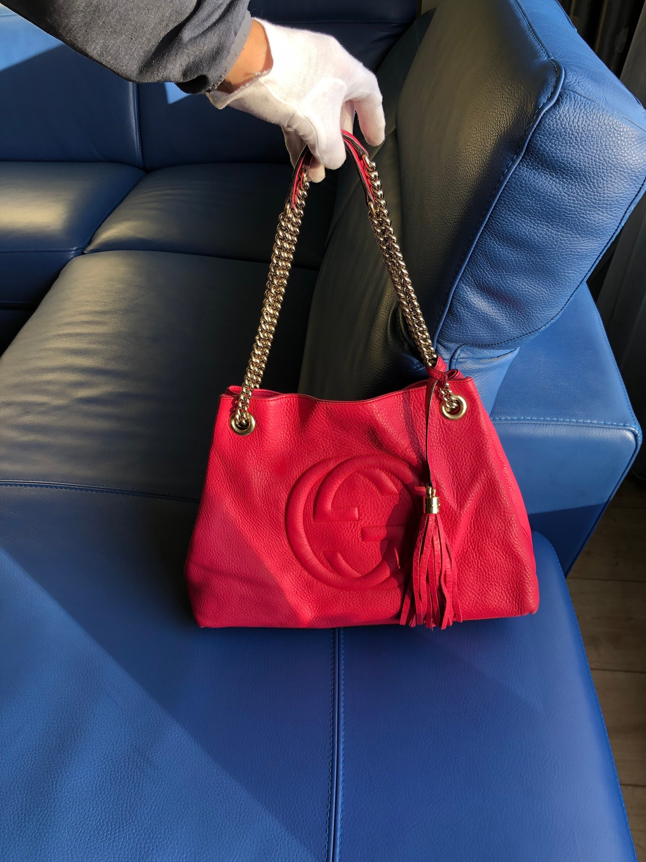 Buy Authentic Gucci Soho Tote / Shoulder Bag in Fuchsia Online in India 