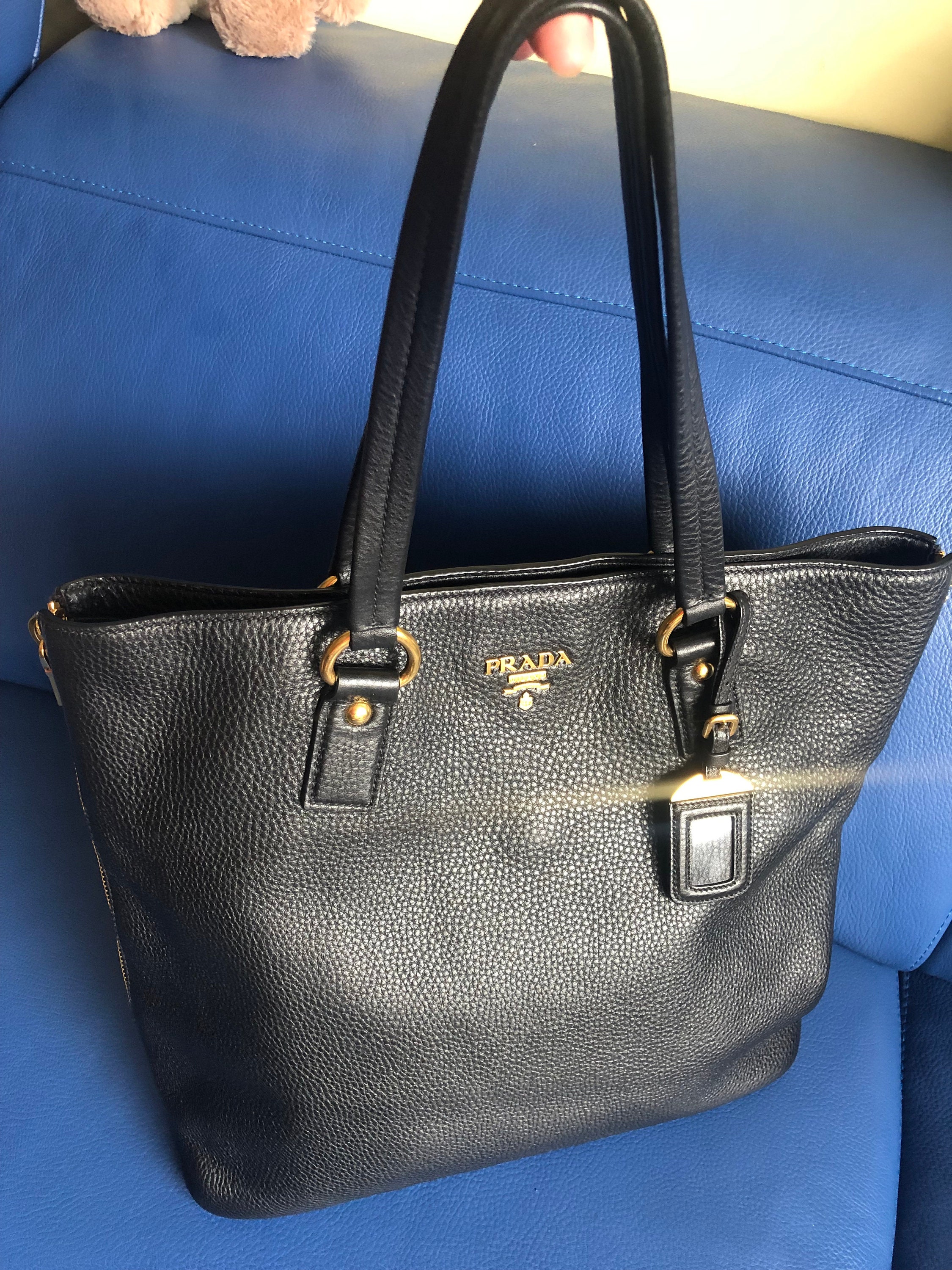 Prada Daino Side Zip Leather Shopper