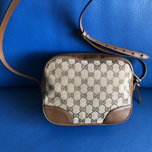 Gucci Bree Camera Bag / Cross - Etsy