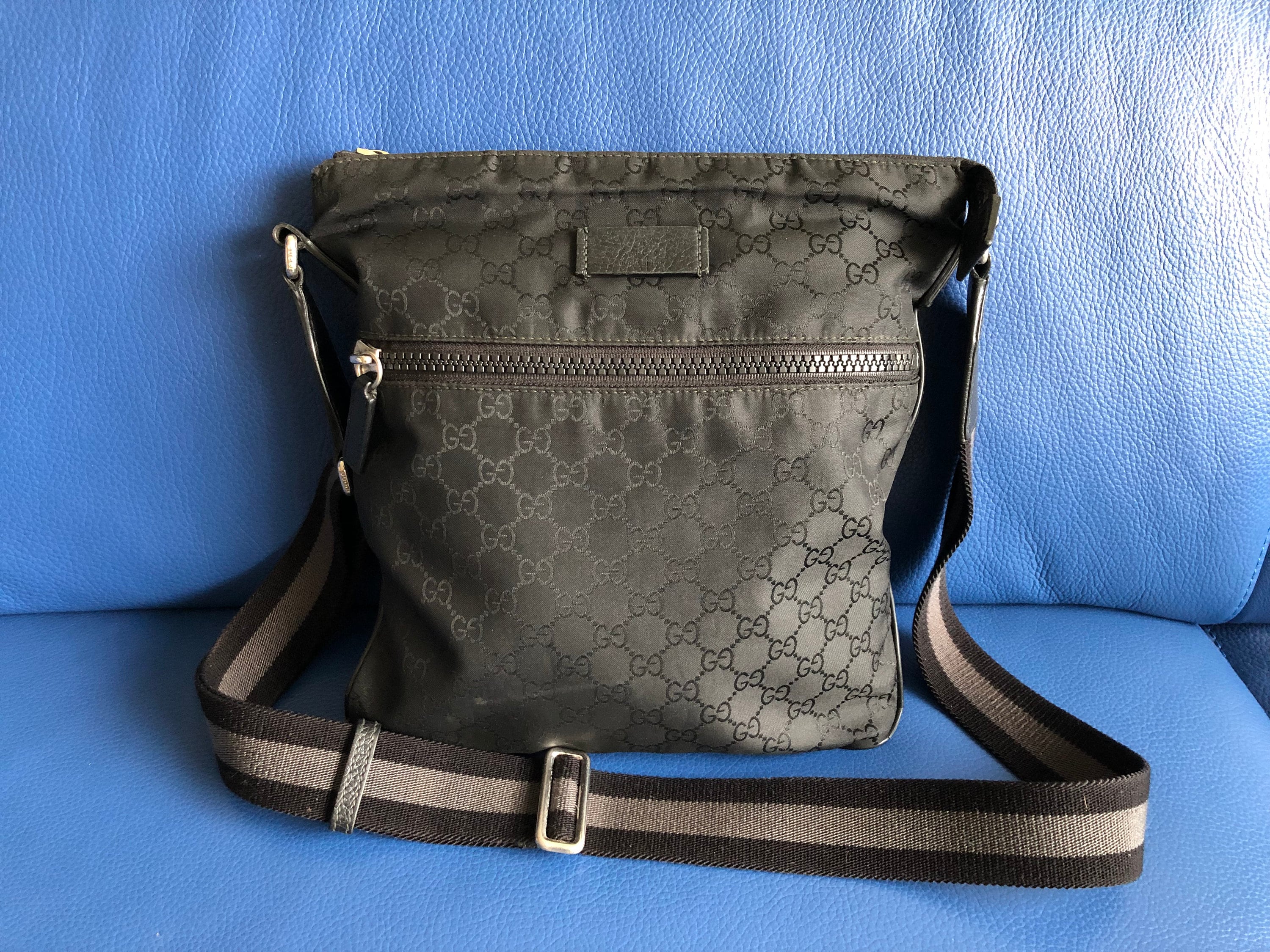 Gucci Messenger Bag Gg Gussissima in Black Canvas and Leather 