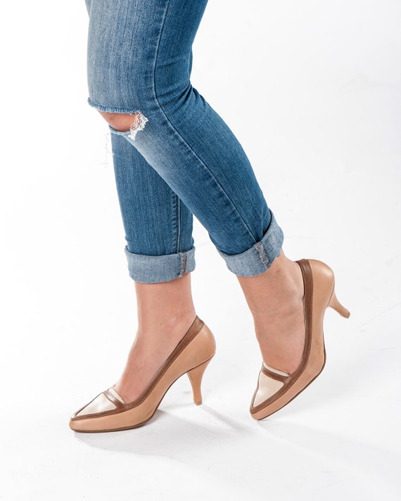 Chocolate & Nude Loafer Heels. | De Haute Sécurité
Chocolate & Nude Loafer Loafer Loafer Heels. | De Haute Sécurité
5b1a6c