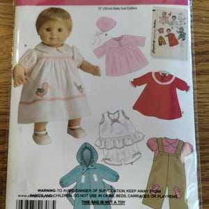 1708 Simplicity Symönster 15" Babydockkläder Vintage Style, Fabriksvikta