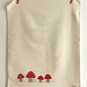Baby blanket Toadstools creme / rote Pilze