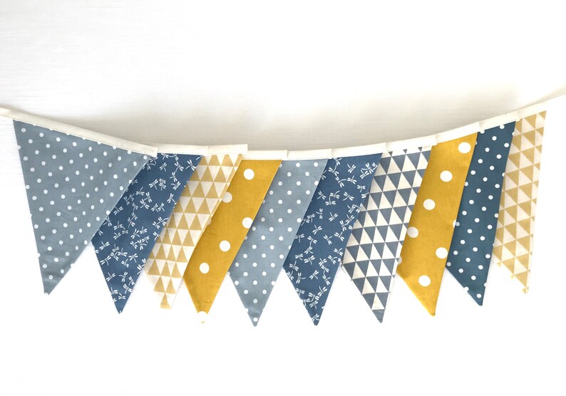 Pennant garland Dragonfly 10 pennants image 1