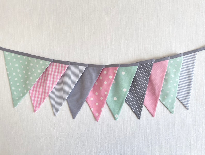 Pennant garland Grey / Pink / Mint 10 pennants image 1