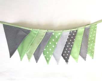 Pennant garland "Grey / Light Green" 10 pennants