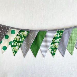 Pennant garland animals gray / green 10 pennants image 1