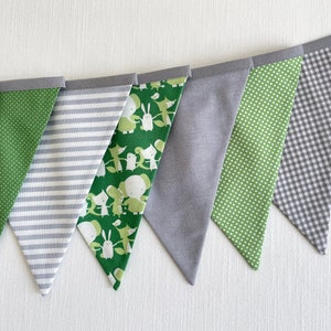 Pennant garland animals gray / green 10 pennants image 2