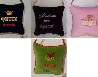 Embroidered Saying Doorknob Hanging Pillow Mother QUEEN Santa