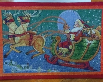 Tapestry Placemats Holiday Santa