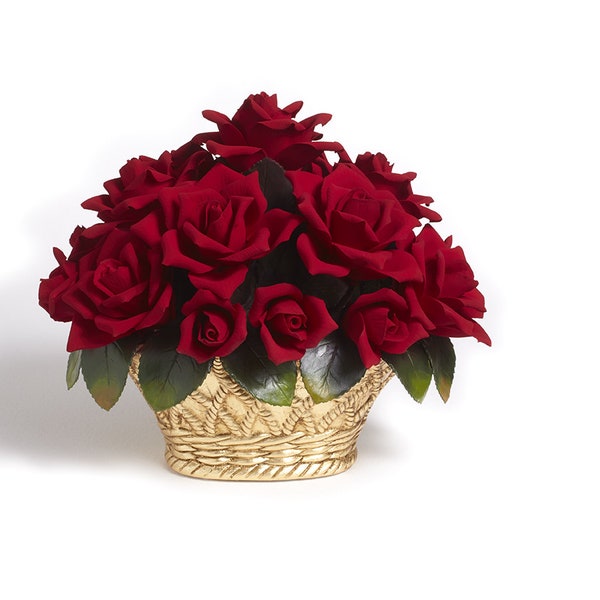 Capodimonte Basket centerpiece in porcelain with red roses and basket with gold leaf Hand made in Italy