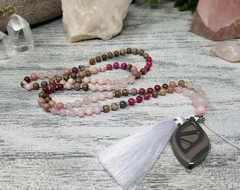 I AM LOVE - 108 Bead Mala Necklace - Bellabeat Leaf - Yoga - Meditation