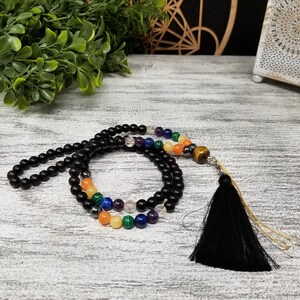 Collana Mala dei 7 Chakra: Gioielli per il benessere fatti a mano