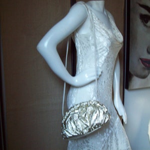 VENTA: Evening Bag Gold Convertible Clutch "Rita Diana for Mylinka" Dumpling Bag Liquid Gold Designer Bag Swarovski Crystals Pearls