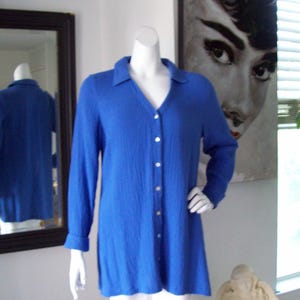 Soft Surroundings Tunic Top Cerulean Blue No Wrinkle Crinkle Cotton Button Front Collar Long Sleeve Side Slit Sz S