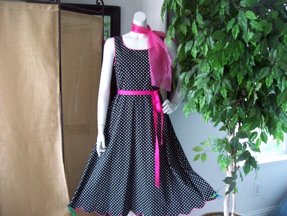 50s SWING DRESS Sockhop Doowop Polkadot Dress Black White Hot Pink  Scalloped Hemline Rock-a-billy Party Dress Swing Bebop Baby Cool Cotton -  Etsy