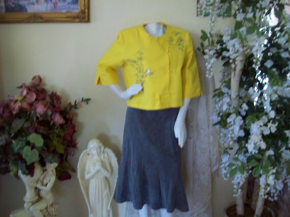Lemon Yellow Jacket Gray Skirt Sparrow Jacket Chri