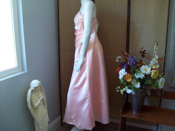 Elif Gorgeous Peach Multilayered Party Dress