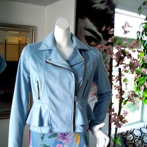 Sky Blue Jacket Asymmetrical Cross Over Front Zipper Peplum Vibe Soft Blue Suede Feel Silver Tone Accents Black Trim Stand Up Collar Sz 6