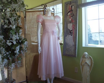 Pink Tulle Dress Swiss Dot Tulle Satin Lined Puff Crinolin Sleeves Boned Bodice Scott McClintock Pretty In Pink Dress Retro Prom Dress Sz 10