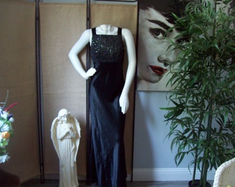 Black Evening Gown Criss-Cross Back Rhinestone Back Aurora Borealis Bodice Sparkle Gown Jump Formal sz 9-10