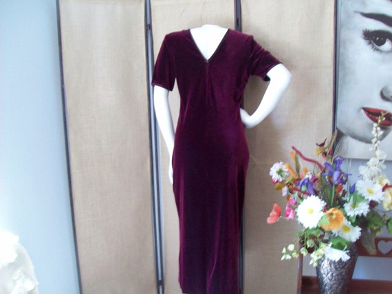 SALE: 2-Piece Dress and Jacket Wine and Rose Desi… - image 9