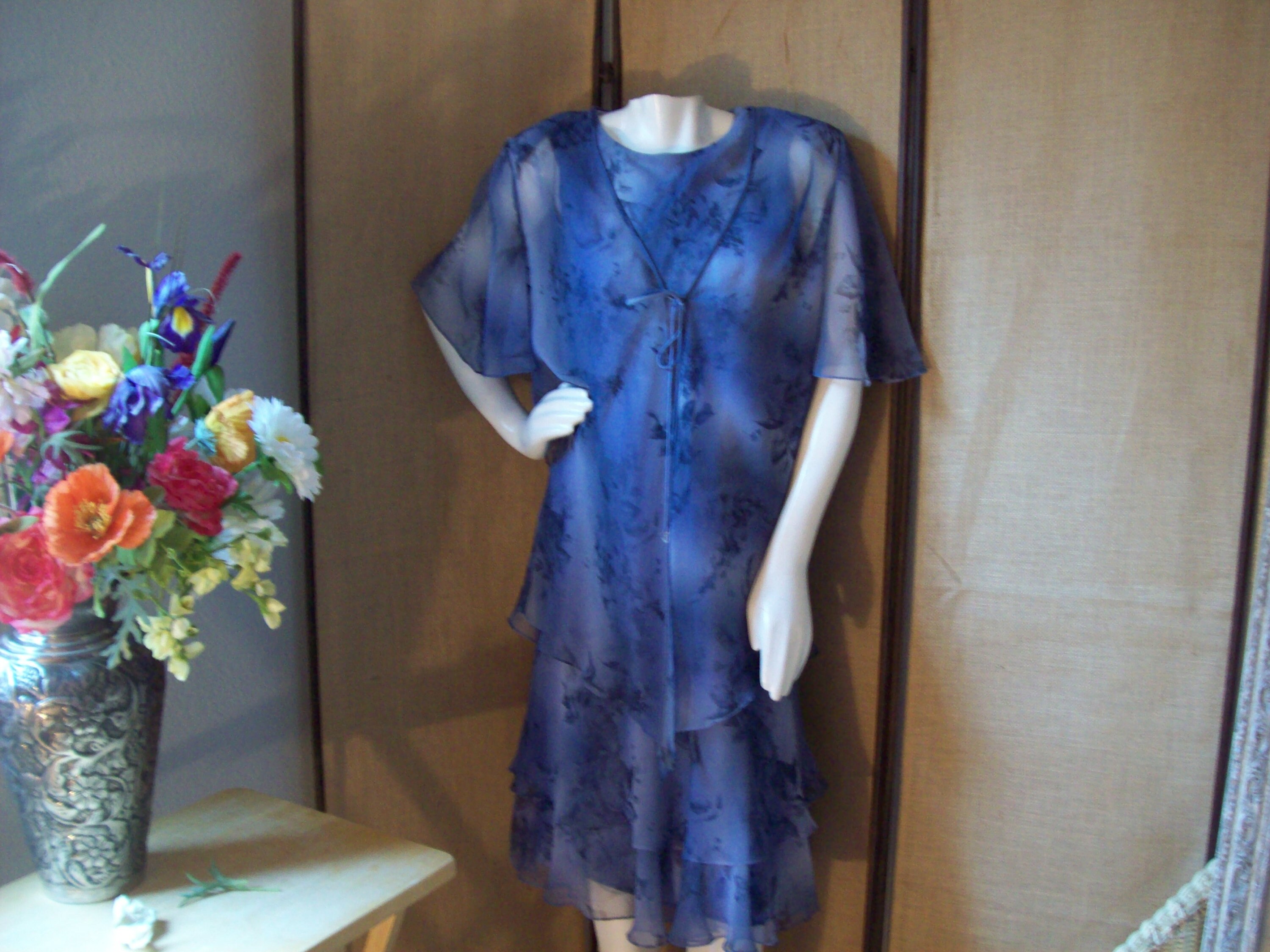 Mother-of Bride 2 Pc Sheer Blue-Violet Dress and Cover-up 2-pc Periwinkle Blue Dress/Cover-Up by "Cattina" Crystal Bauble Tie, Sz 12