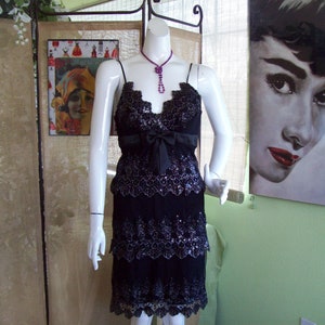 Great Gatsby Dress Black Sequin Layered Sequins Square Back Spaghetti Straps Roaring 20s Party Built-In Bra Costume Ball Sz 13/14