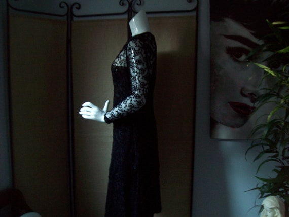 Black Velvet Dress with Lacy Effect of Floral Ove… - image 3