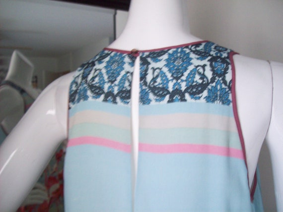 A-line Beaded Off-the-shoulder Dress With Slit Flamingo main image 1