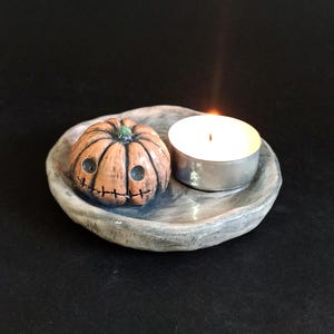 Handmade Ceramic Pumpkin Tealight Holder – Spooky Halloween Candle Holder