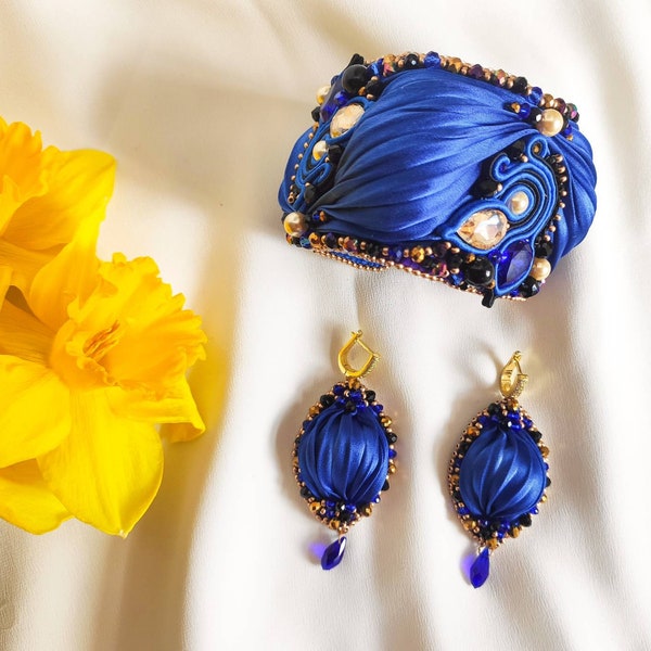 Pulsera y pendientes azules, conjunto de joyas soutache azul, pulsera y pendientes shibori