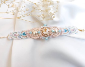 Bracelet soutache pastel, bracelet soutache bleu clair, bracelet de mariage broderie de perles
