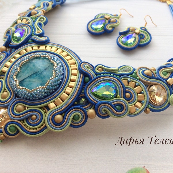 Set di gioielli soutache, collana e orecchini blu-verdi, set di gioielli ricamati, collana personalizzata