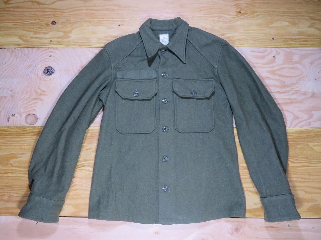 Canadian Forces Wool Field Shirt / Olive Brown / Issued
