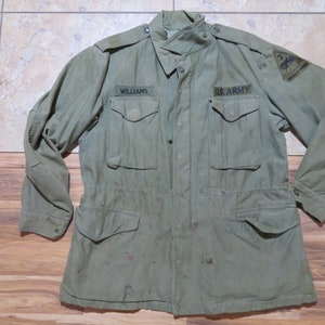Vintage Military Mans Field Coat  Uniform Army Coat OD Green  Army Williams Tags Spearhead Patch Sz S-M? M65