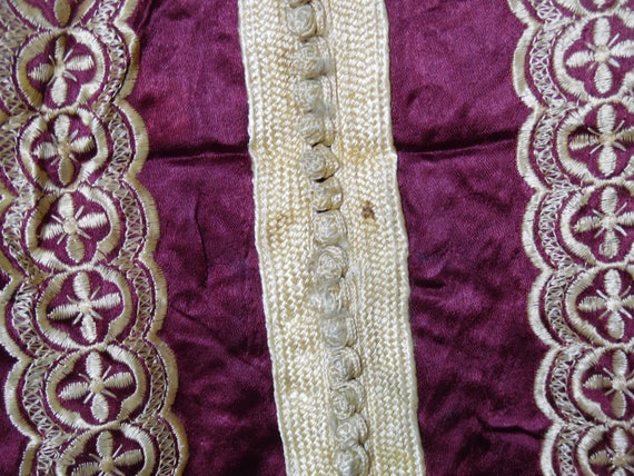 VTG Caftan Morrocan Maroon And Gold - image 3