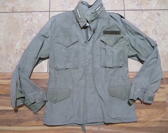 Vintage Military M-65 1970s Man's Field Coat with Hood USARMY OD Green Sateen Small Short M65