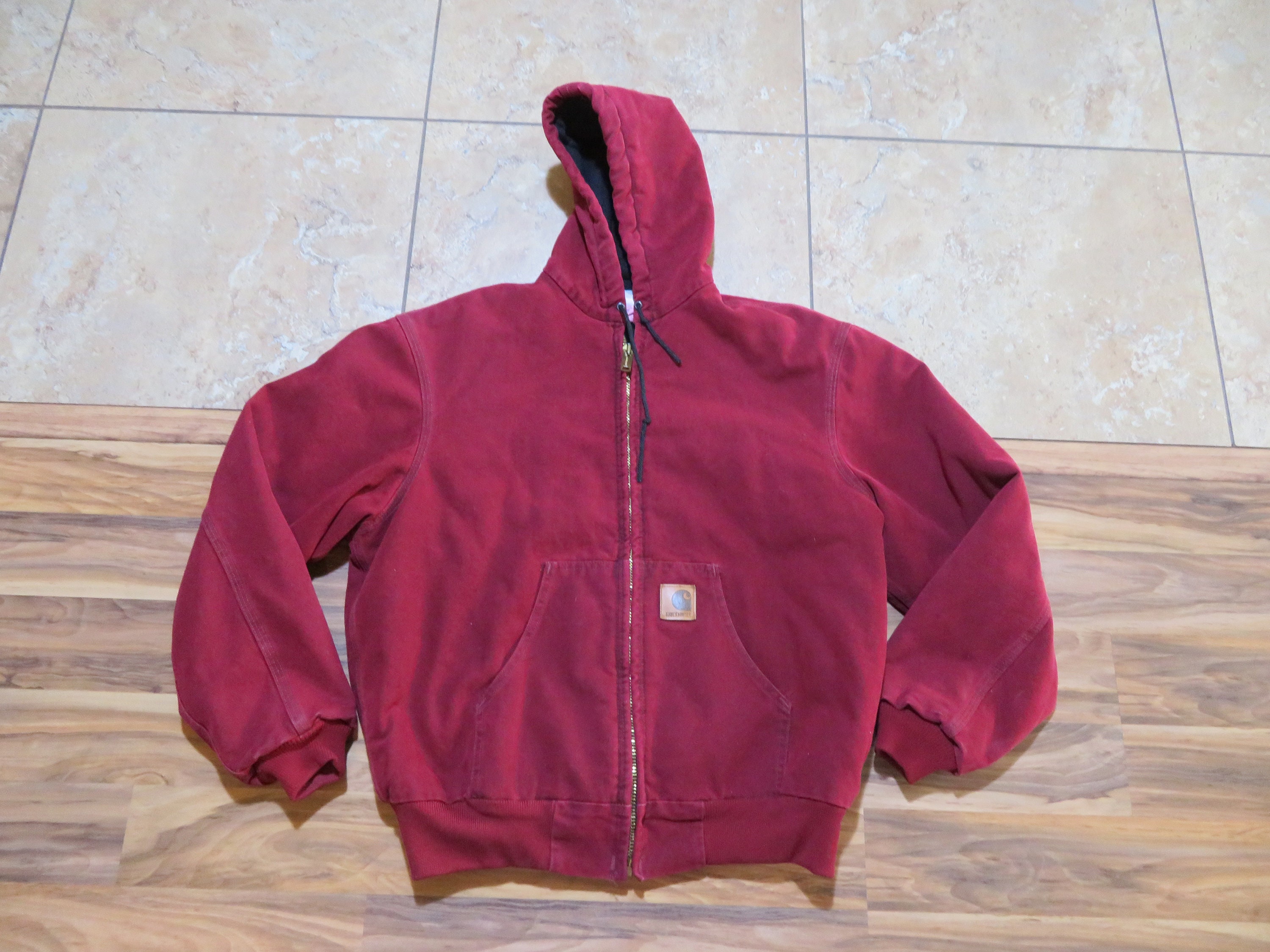 Vintage Carhartt J68 CRI Duck Canvas Hooded Jacket Crimson Vintage Carhartt J68 CRI Duck Canvas Hooded Jacket Crimson