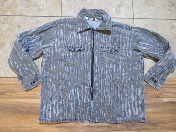 Vintage Cabelas Hunting Tree Camo Shirt Jacket Fl… - image 1