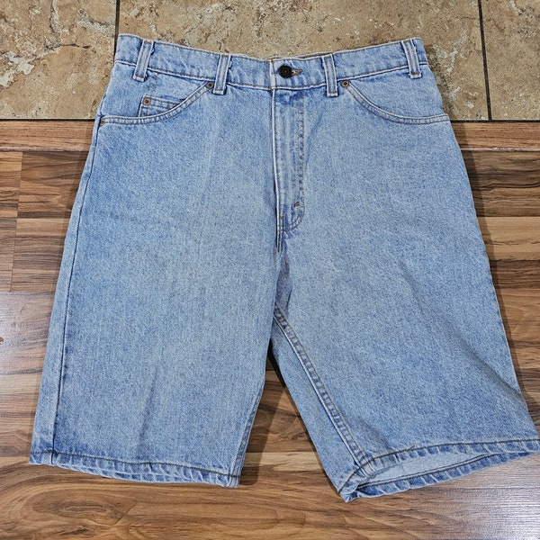 Vintage 90s Levis 550 Jean Shorts Orange Tab Made in USA Light Blue Wash Sz 33   Measured:  33x10   Burmuda