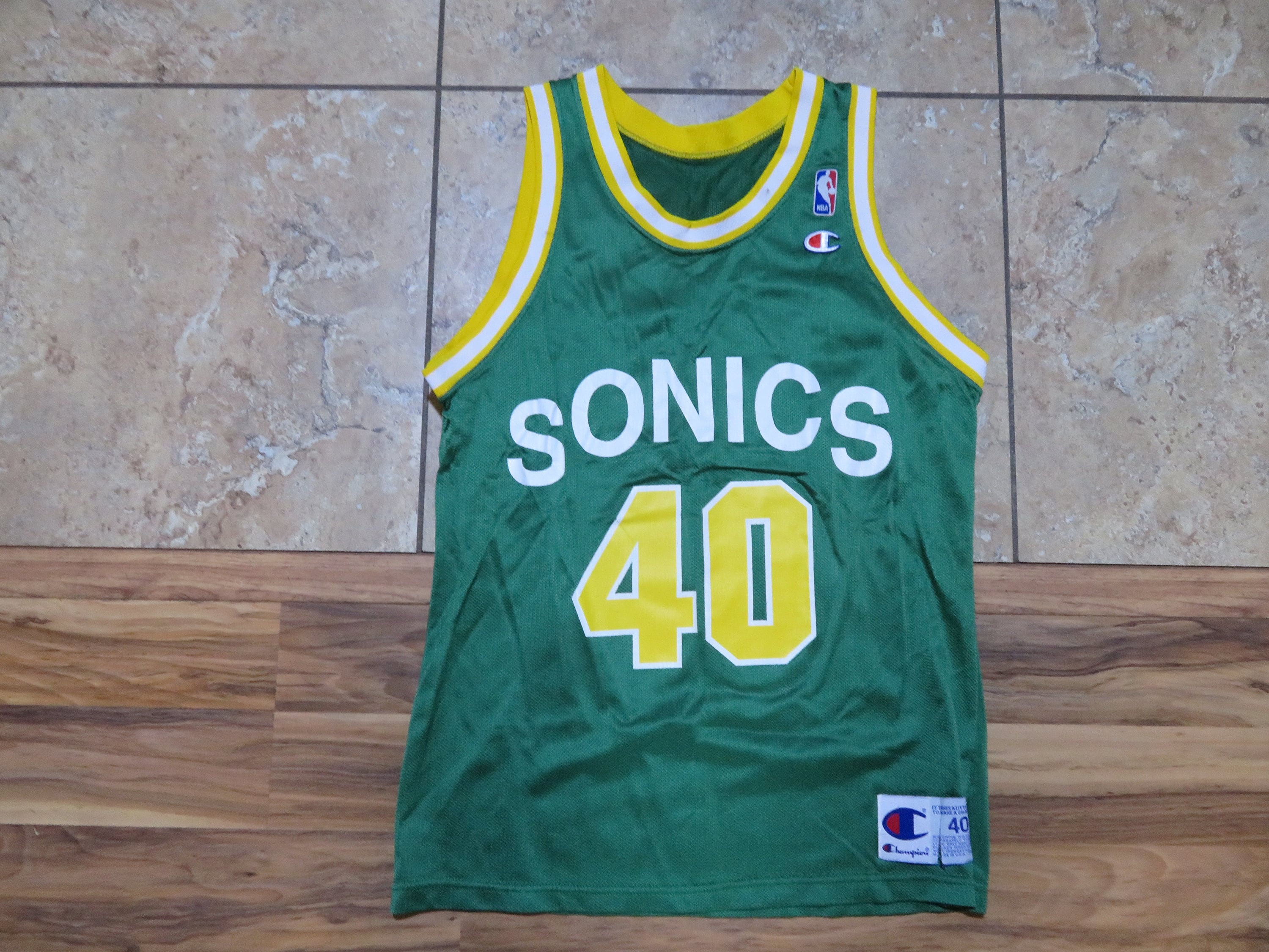 Vintage 1990's Gary Payton Seattle Sonics Champion Jersey Sz. L