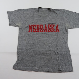 Nebraska Cornhuskers Grau Rotes T-shirt Sz Sz 1980er Jahre