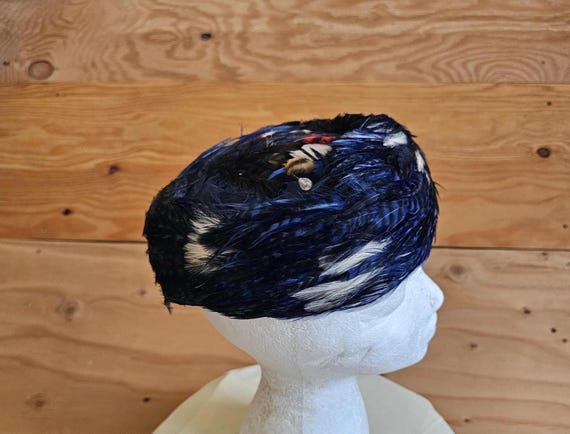Vintage Valerie Modes Womans Genuine Pheasant Feather Hat  display picture 3