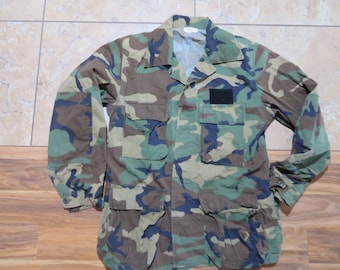 Vintage Military Woodland Camouflage Combat Coat  Green Brown 80's Sz Medium Regular BDU Fatigue