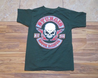 Vintage Sturgis Bike Rally 2002 Skull Double Sided Graphic Green White T-shirt Sz M Fruit Loom Biker Motorcycle Harley Style
