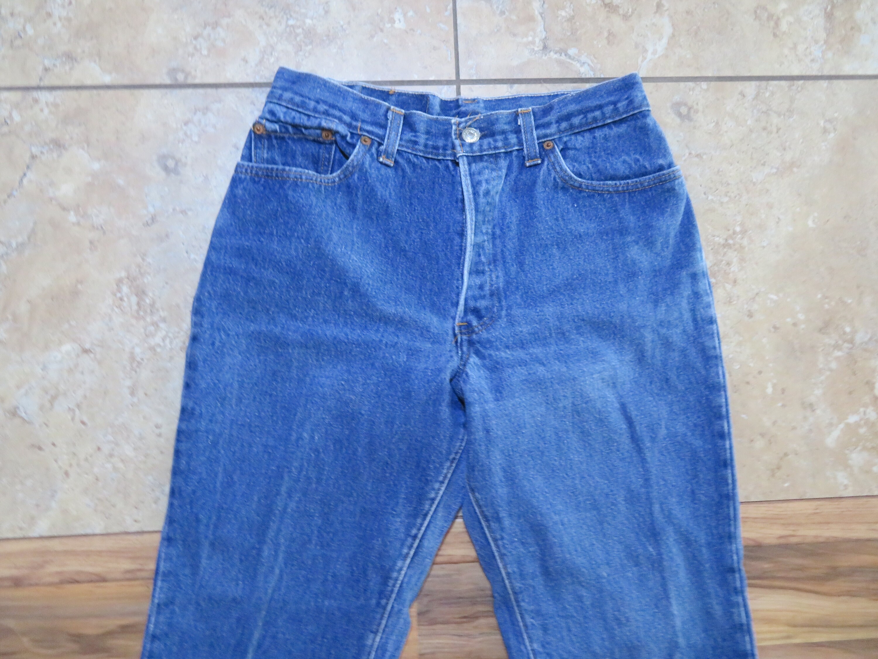 Vintage LEVIS 501 Button Fly Jeans Dark Blue Wash 26501-0118 Made 