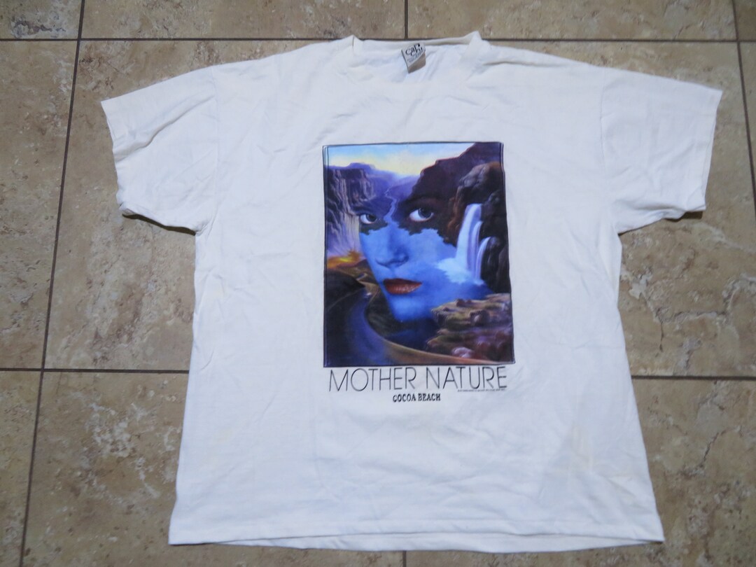 Vintage Mother Nature Jim Warren Cocoa Beach T-shirt White Made in 