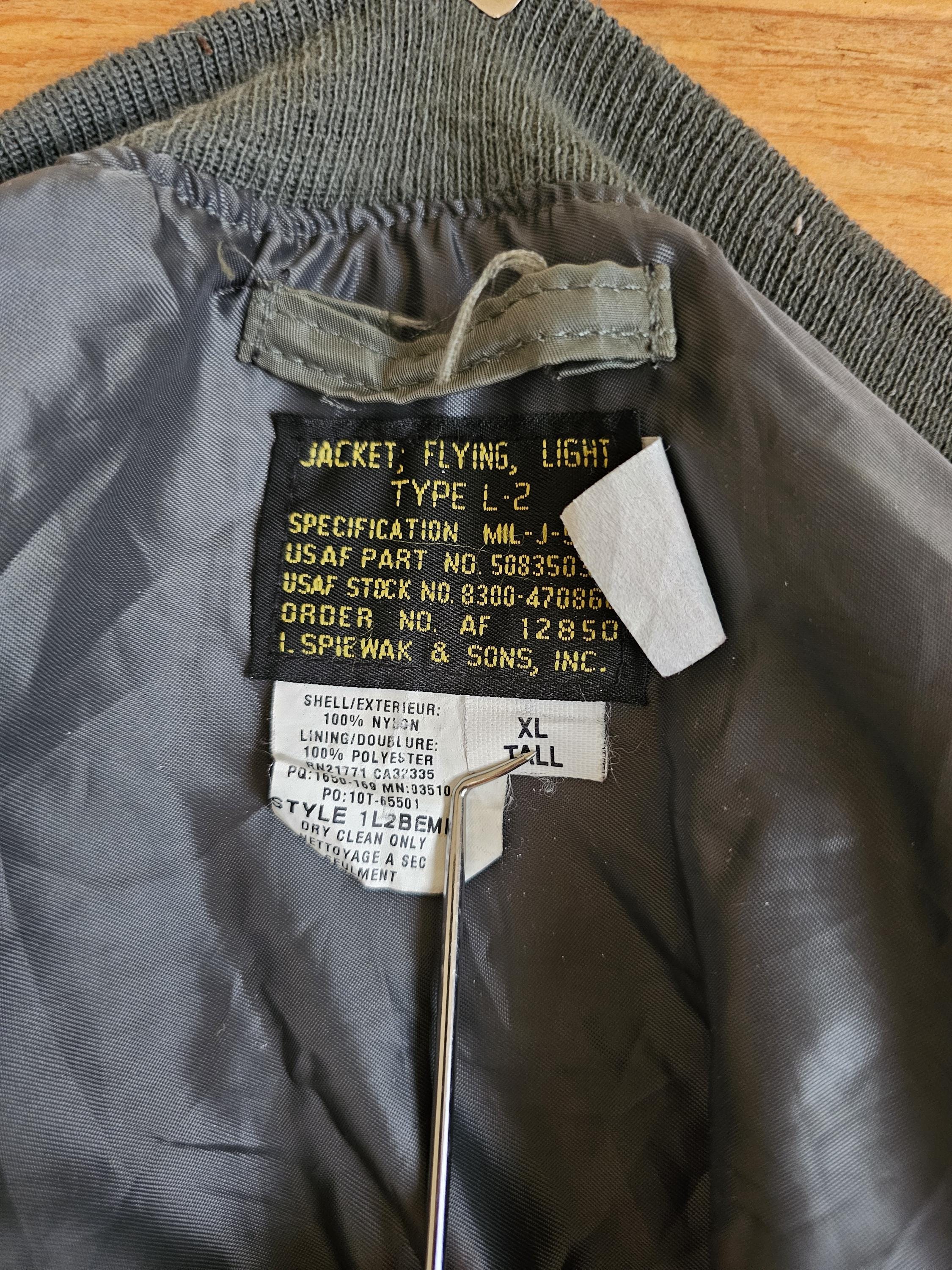 Vintage L-2 Light Flying Flight Bomber Jacket Green B-17